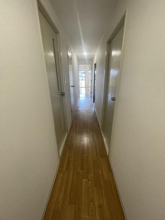メゾン菱江 玄関