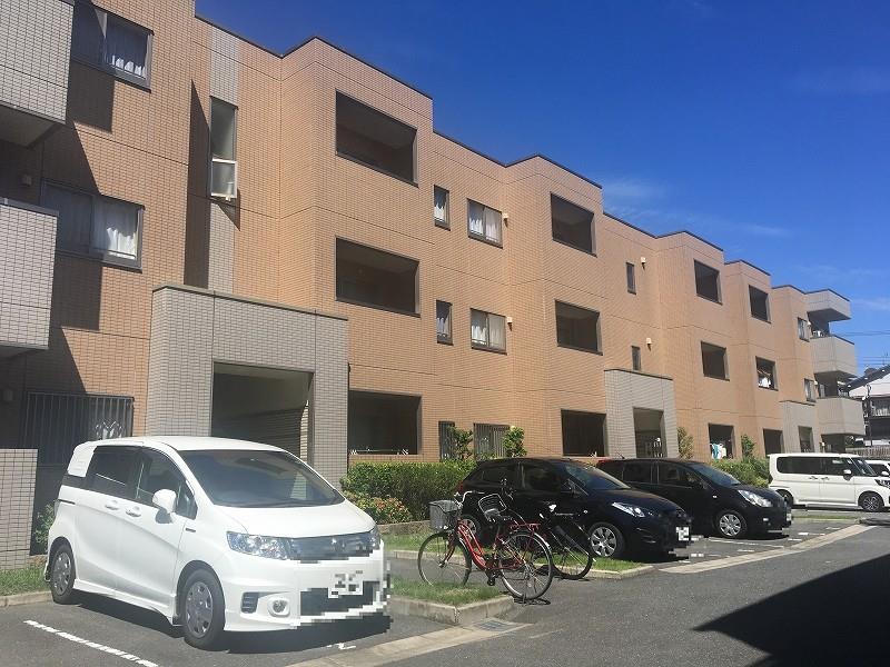 グランシャリオ(香里園) 外観写真