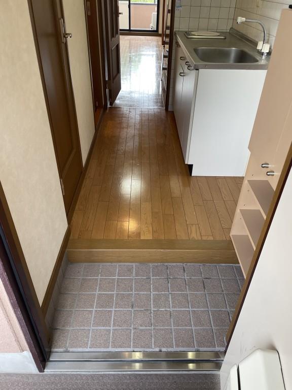 ベルフラワー山野井 玄関