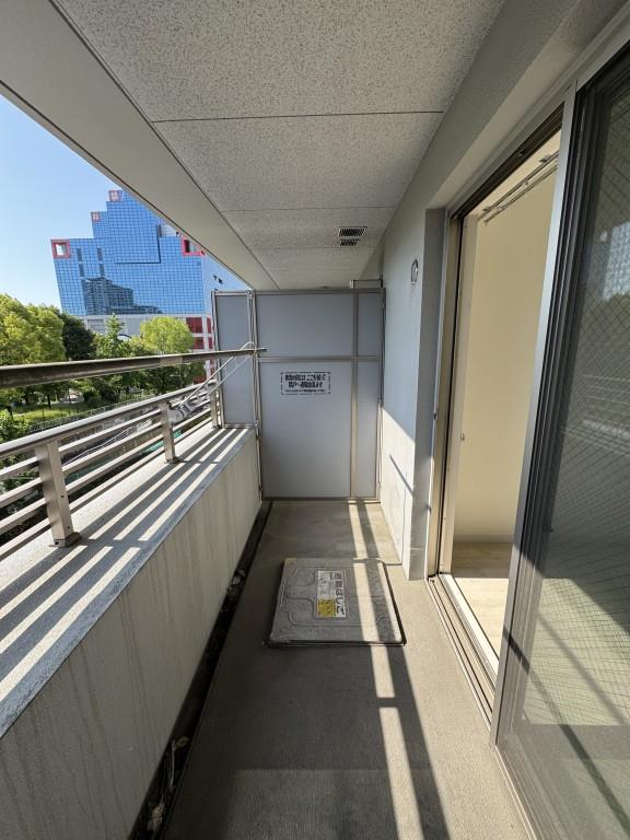 クルーヴェルチュ扇町公園 ベランダ