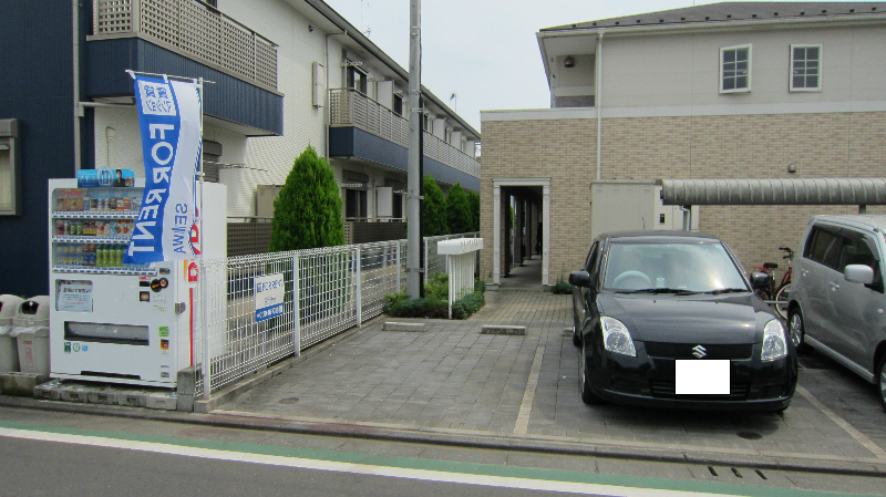 グランシャトル 駐車場