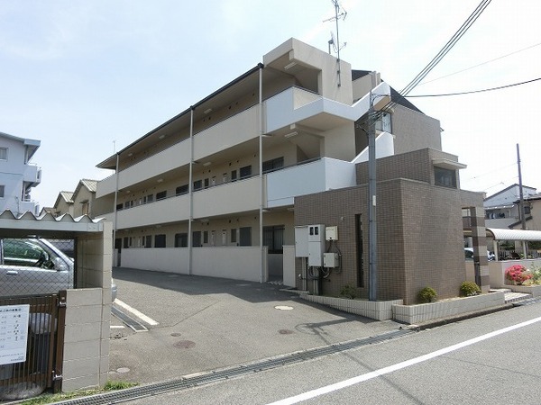 アミール西野 外観