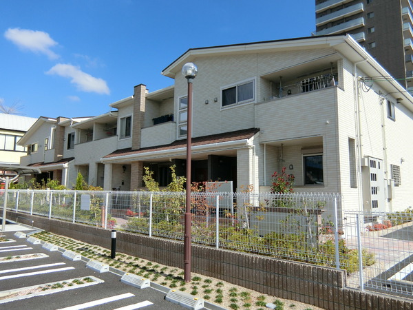 グレイスヴィオラ 外観