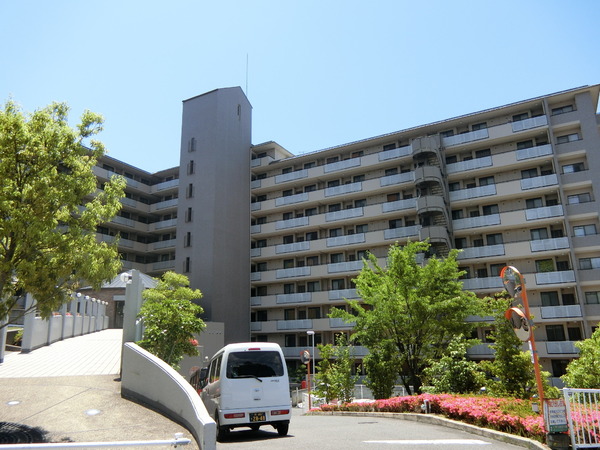 ローレルコート千代田 外観