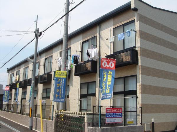 レオパレス楓 外観