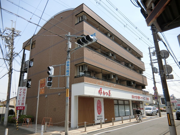 ルナアーク　ファースト 外観