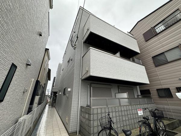 エヌエムスワサントドゥーズノース 外観