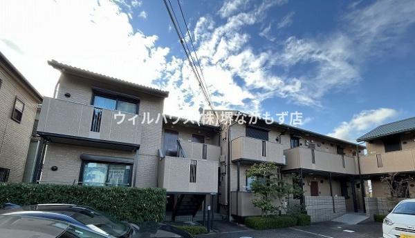 シャトル和泉中央 外観