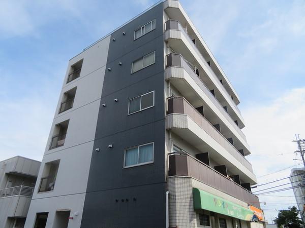 エスティライフ富田林 外観