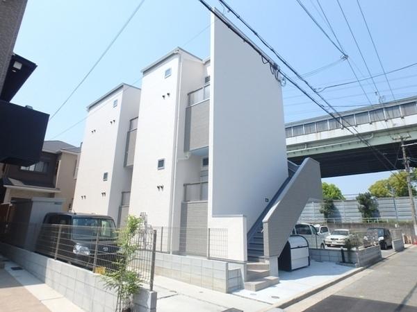 アルテミス湊 外観