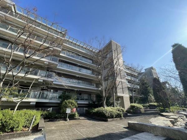 ガーデンシティコープ金剛東壱棟 外観