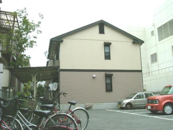 パルタナカ 外観