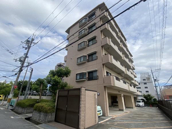 エルファミーレ富田林 外観