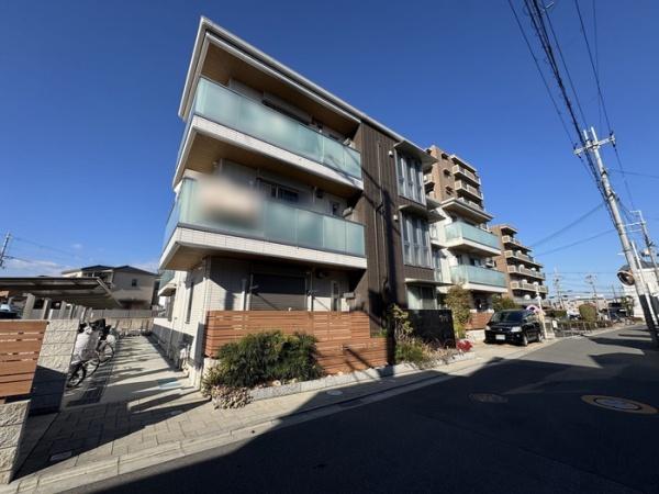 ウィキぺティア 外観