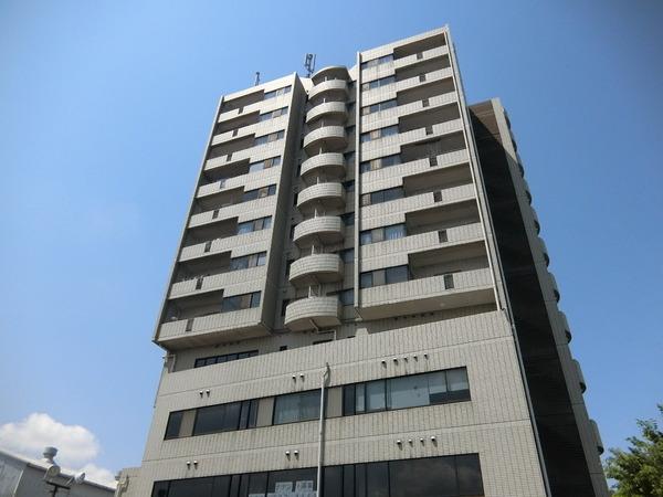 キャナルコート神田 外観