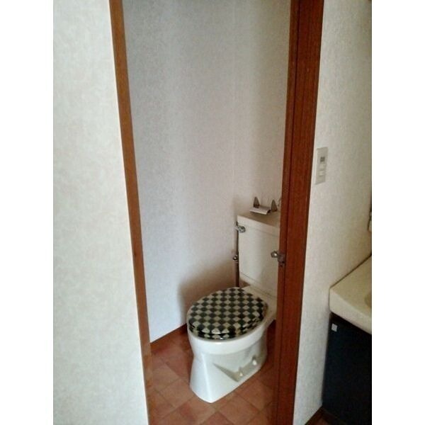笈瀬通中駒ビル その他