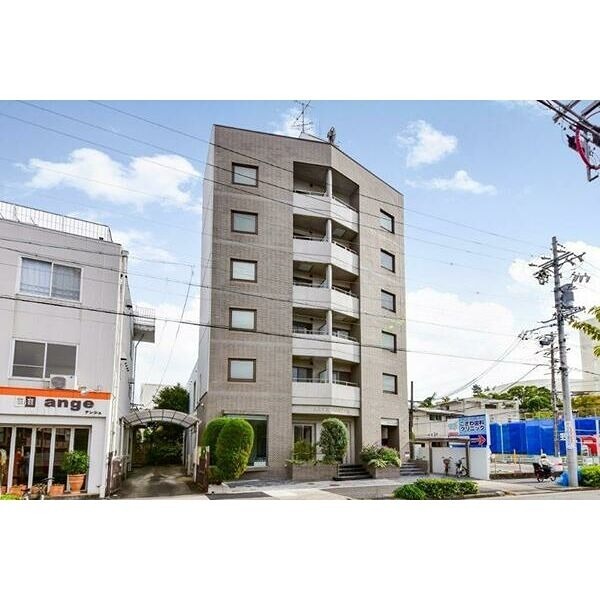 アーツ南山 外観