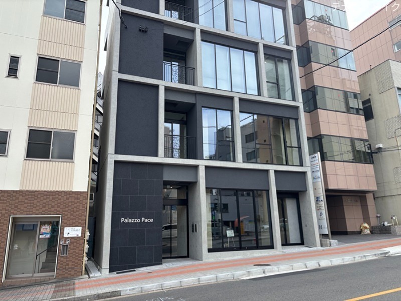 Palazzo Pace（パラッツオパーチェ） 外観