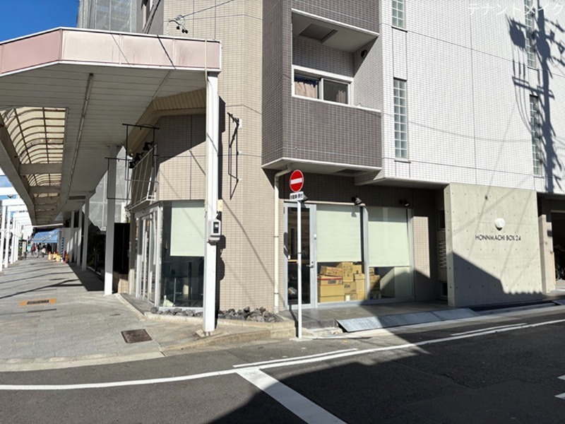 HONNMACHI BOX24 外観
