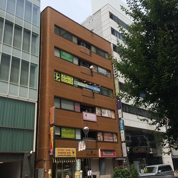 マルニシビル 外観