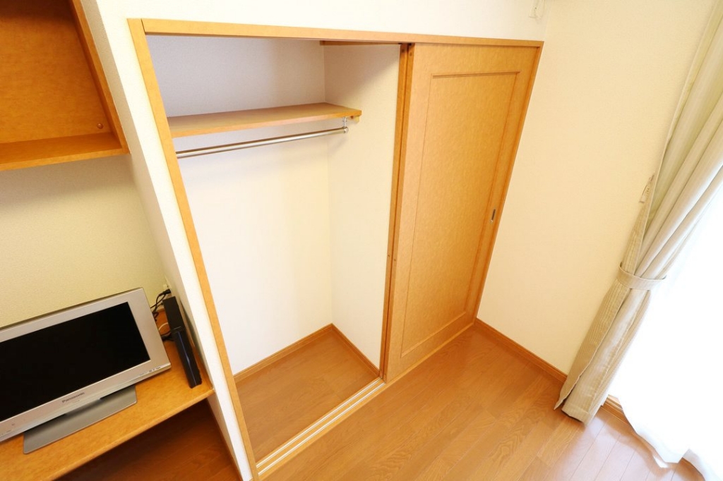 レオパレスコンフォート 収納