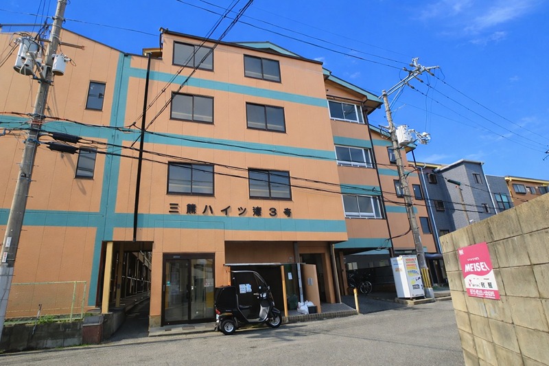 三熊ハイツ渚3号 外観