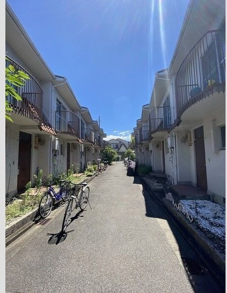 テラスハウス若林 ロビー