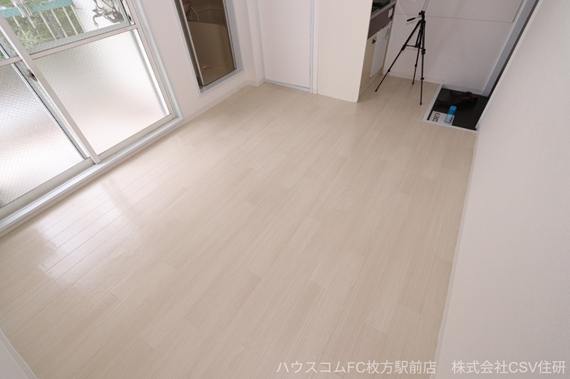 KAISEI HIRAKATA リビング