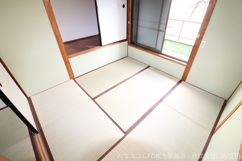 枚方市渚南町32-14テラス 収納