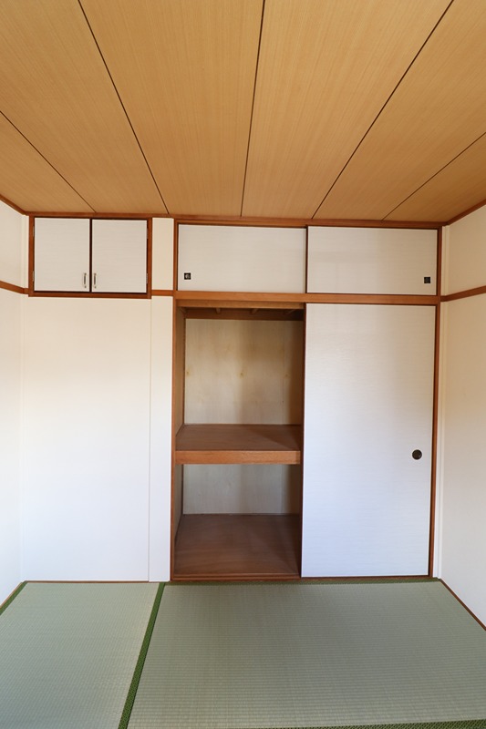 高地ハイツ 収納