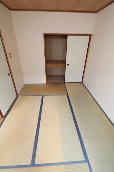 ジャクリン渚 ベッドルーム