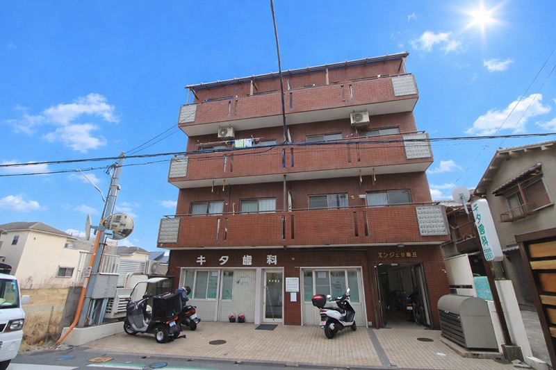 エンジェリ星ヶ丘 外観