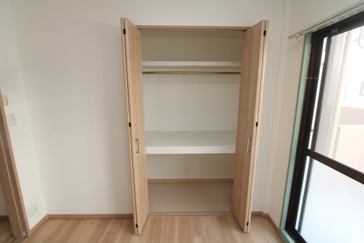 三熊元町ハイツ 収納
