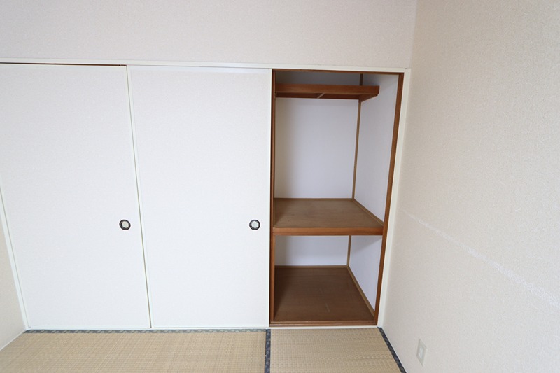 入江ハイツ 収納