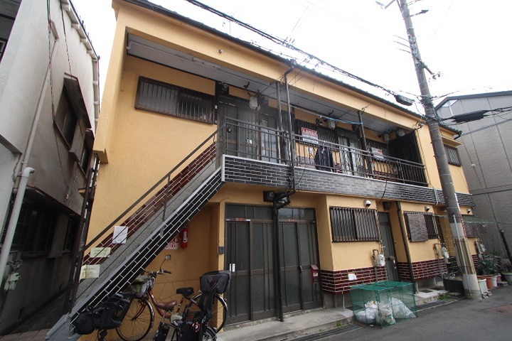 堀建第四アパート 外観