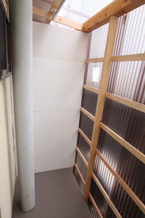 堀建第四アパート 駐車場