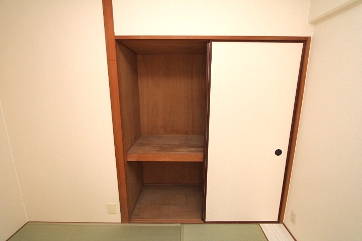 サンファーストウエダ 収納