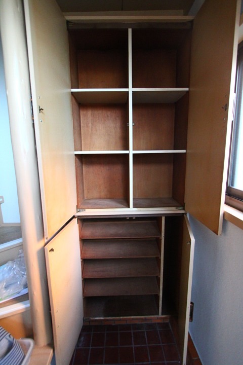 香里ケ丘１丁目戸建 収納