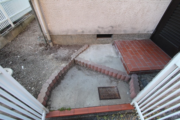 香里ケ丘１丁目戸建 庭