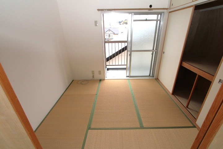 さくらマンション ベッドルーム