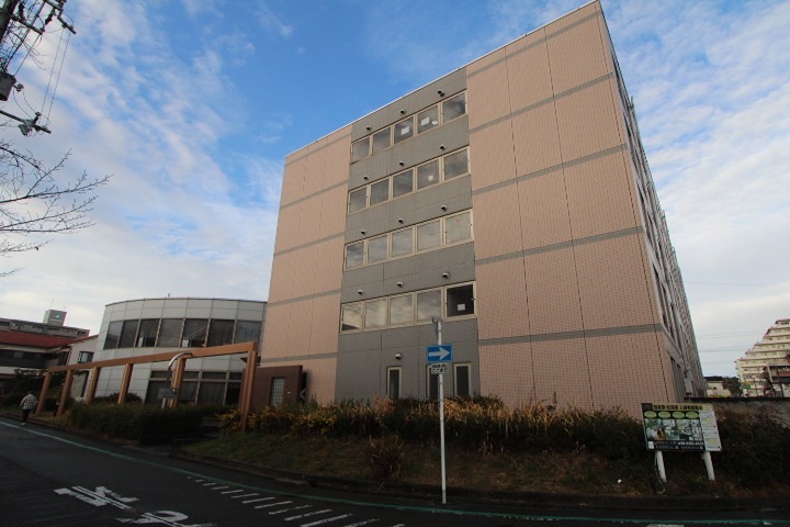 くずは寮 外観