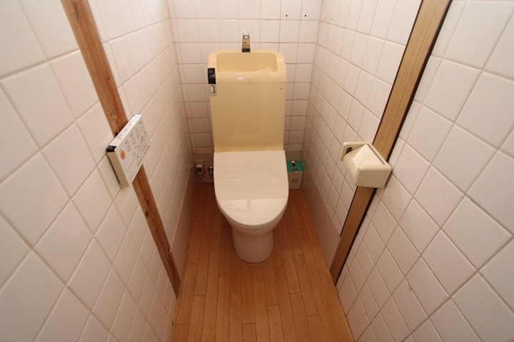 西田借家 トイレ