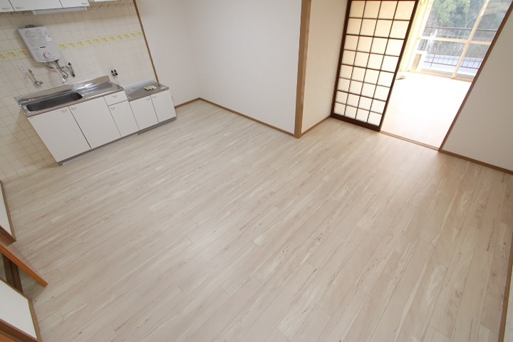 ネオライフ枚方 エントランス