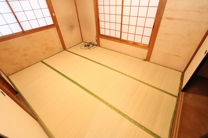 枚方市中宮東之町　貸家 玄関
