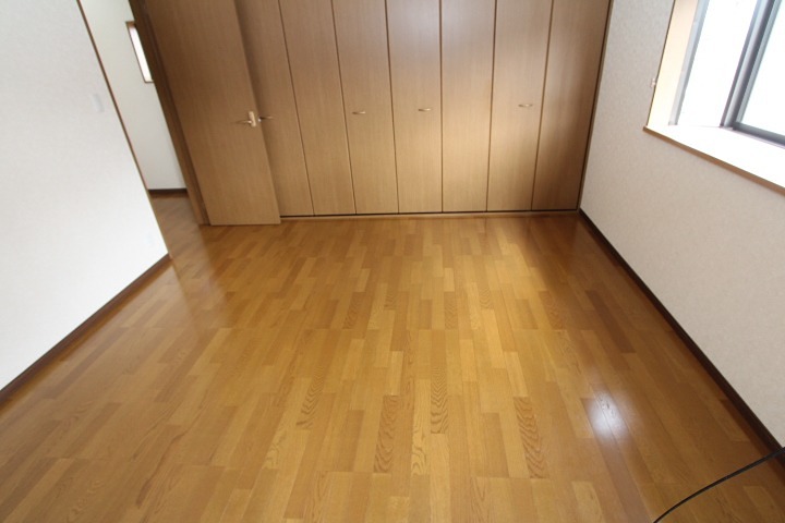 東香里新町1-31　貸家 ベッドルーム