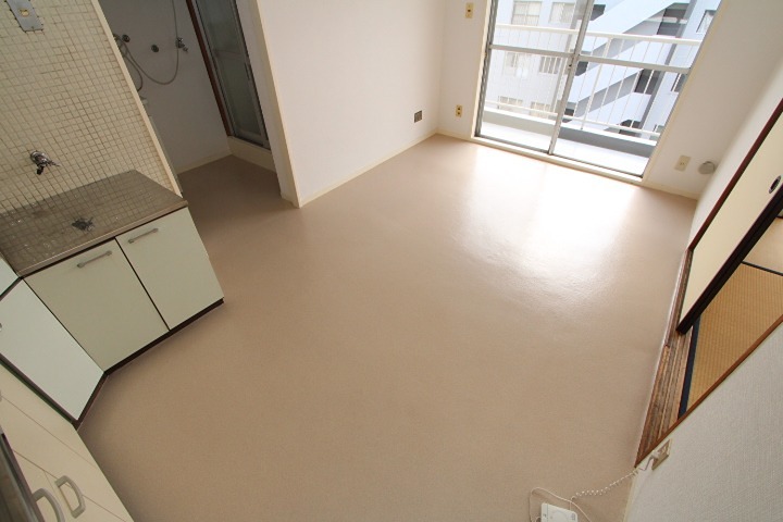 枚方ハイツ　３号棟 ロビー