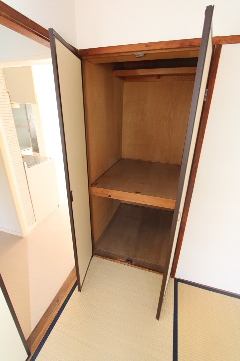 枚方ハイツ　３号棟 収納