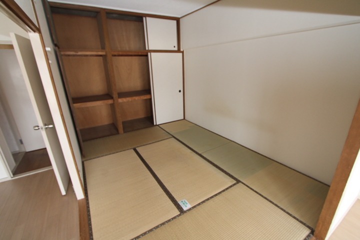コーポ牧野 収納
