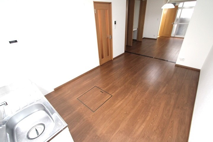 MAYUMIハウス150号枚方市牧野下島町　貸家 エントランス