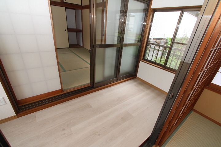 枚方市香里園町25-14 玄関